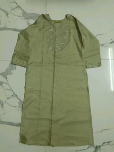 Elegant Embroidered Kurta Set