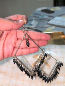 Chic Black &amp; White Hoop Earrings
