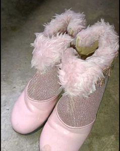Cute Pink &amp; White shoes Bundle