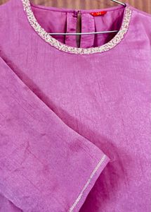 W Magenta Embellished Kurta