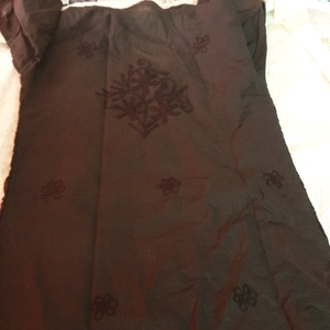 Black Embroidered Chikankari Kurti