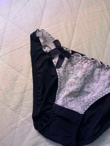 Lace Trim Briefs with Bows