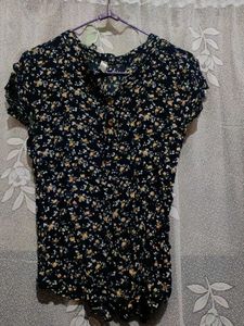 Chic Floral Print Short Sleeve Top