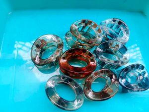 Set of 8 Clear &amp; Colored Hair Claw Clips