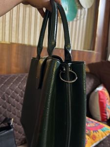 Stylish Green Handbag