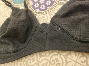 Black..Bra