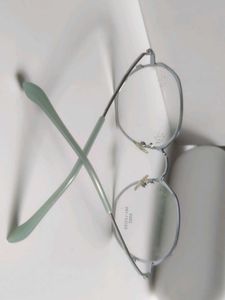 Stylish Geometric Frame Eyeglasses