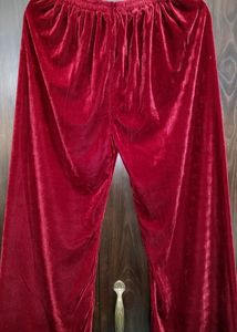 Leisure Wear Pyjamas In Velvet Fabric