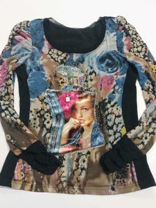 Unique Graphic Print Long Sleeve Top