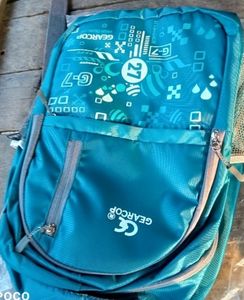 Beautiful good quality school/office bag, Backup🥰