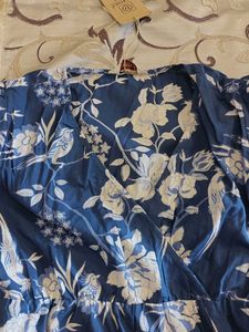 Decked Up floral print dress on sale + freebie