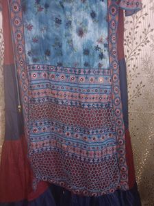 ETHNIC GOWN