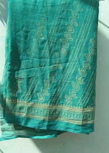 Green Paisley Print Saree