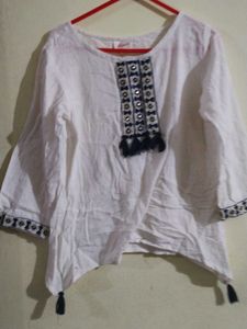 White Embroidered Tassel Kurta