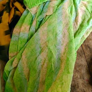 Vibrant Green Tie-Dye Saree