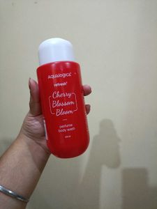 Aqualogica Face Wash