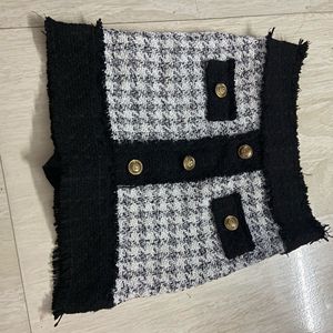 Chic Black and White Tweed Blazer skorts