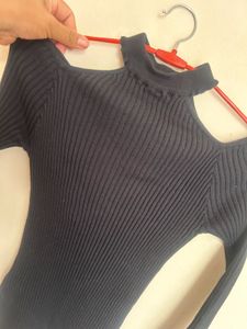 Black Ribbed Cut-Out Shoulder Top