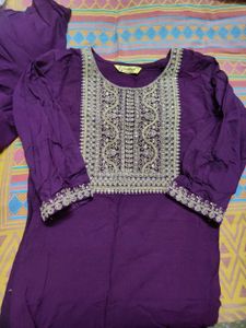 Elegant Embroidered Purple Kurta
