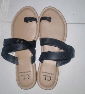 Women Carlton London Slippers