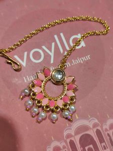 Exquisite Pearl &amp; Kundan Maang Tikka