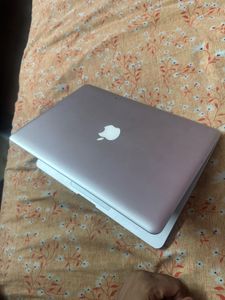 Used MacBook Pro 2011 Laptop