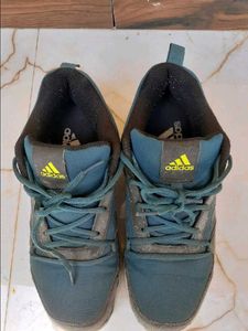Adidas mens damaged shoes
