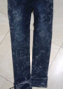 Stylish Acid Wash Jeans for Women