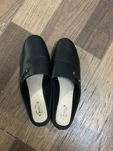 Black Wedges🔥( Price Drop🥳)