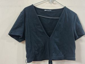 Zara Black Ribbed V-Neck Crop Top