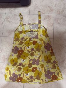 Yellow flower print Tunic with designer back