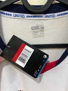 Man Utd 2009 ucl final with barca ronaldo jersey