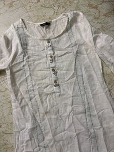 (combo dresses)White Kurta and blue fr