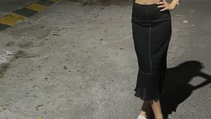 Chic Black Maxi Skirt