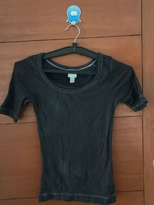 Classic Black Fitted T-Shirt