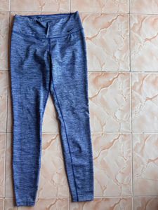 nike workout tights small size