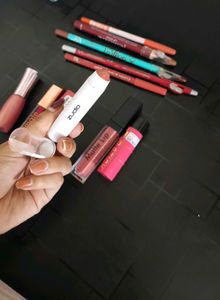6 lipstick, 5 lip liner, 2 nail polish, 1 eyebrow