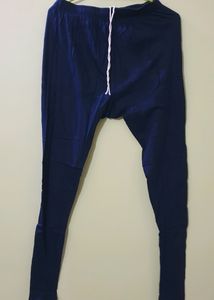 Leggings.