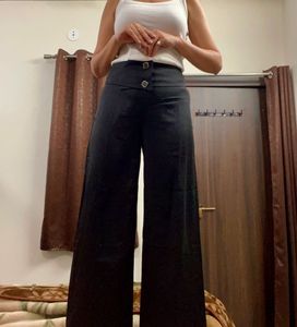 Chic Wide-Leg Pants