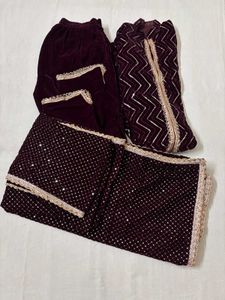 🆕Velvet Kurta Set with Dupatta