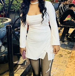Chic White Long Sleeve Dress