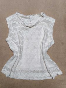 White Lace Zigzag Pattern Top