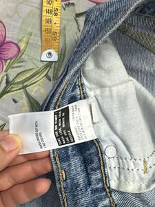 Light Wash Distressed Straight Leg Jeans