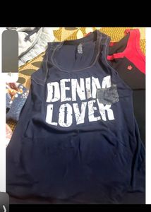Set of 3 vest in very good condition