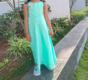 Beautiful Aqua Girls Dress