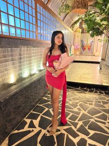 Elegant Pink Dress for Special Occasions