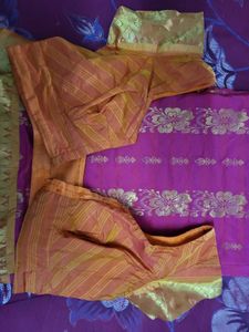 Vibrant Pink pattu Saree with Gold Border