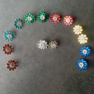 Any 3 Earings.