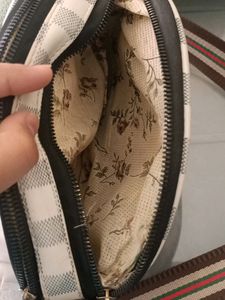 Portable Slingbag