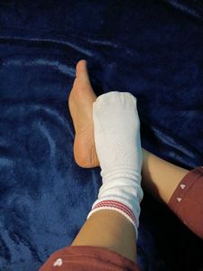 used 1 White Socks